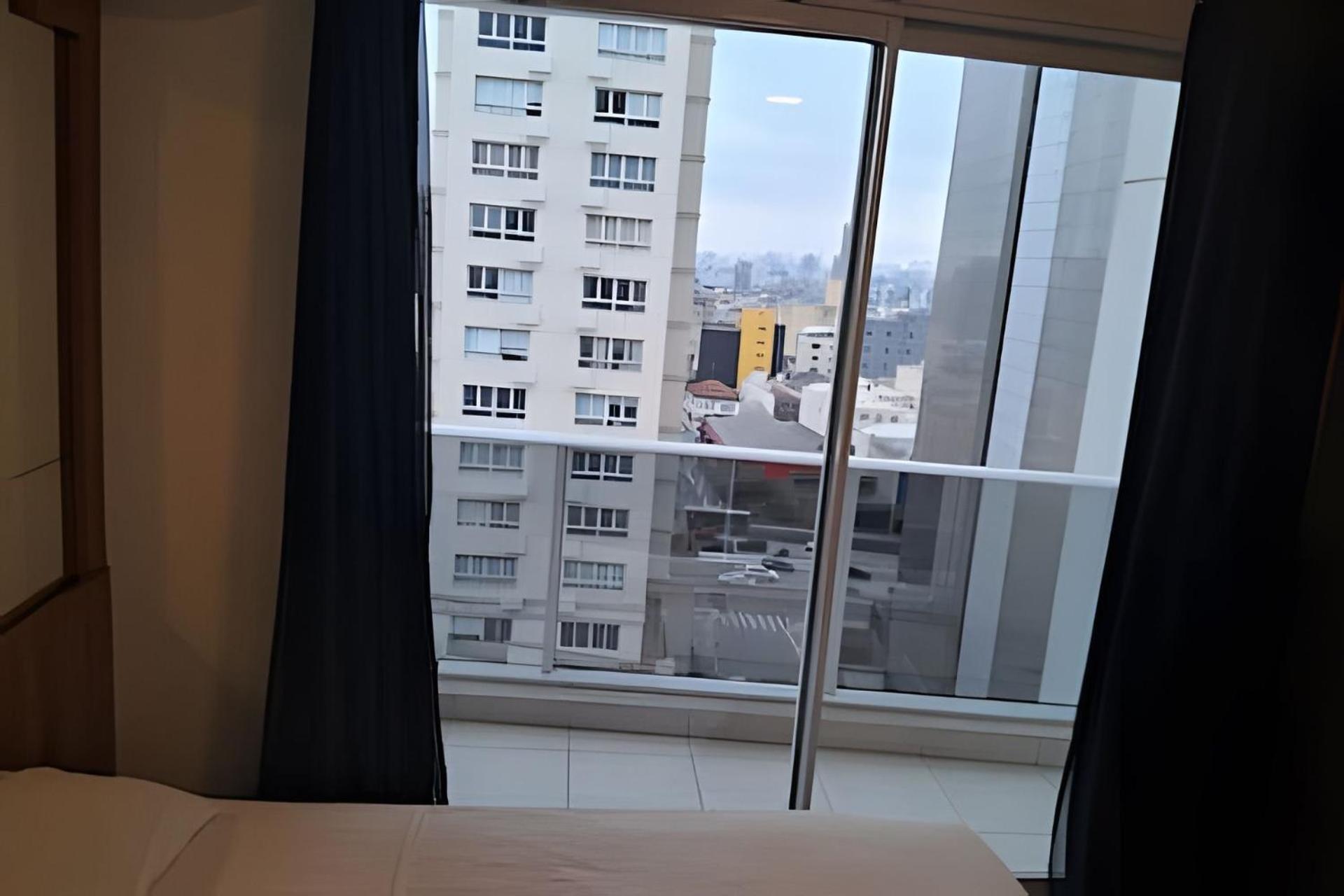 Host - Estacao Da Luz * São Paulo